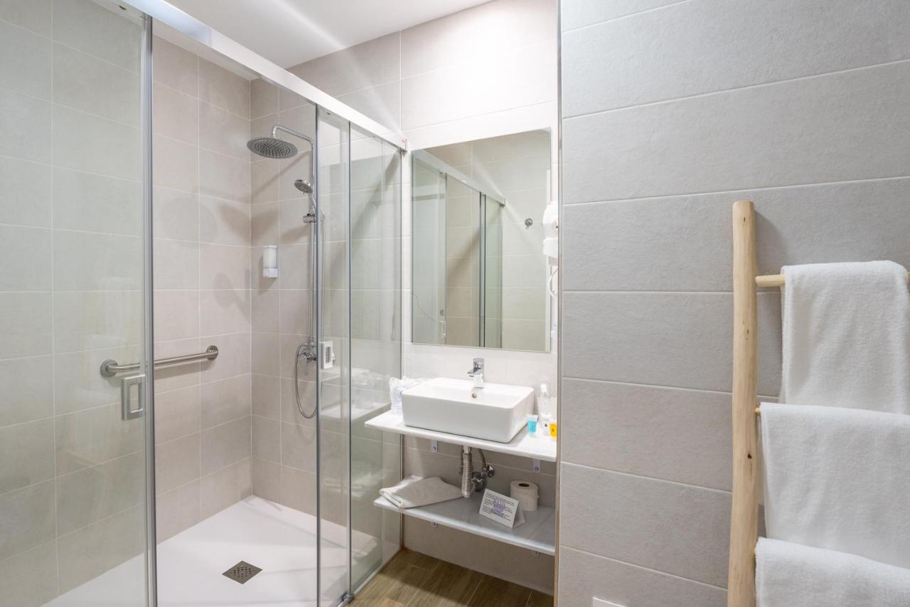 מאלגה Hostal Romerito מראה חיצוני תמונה